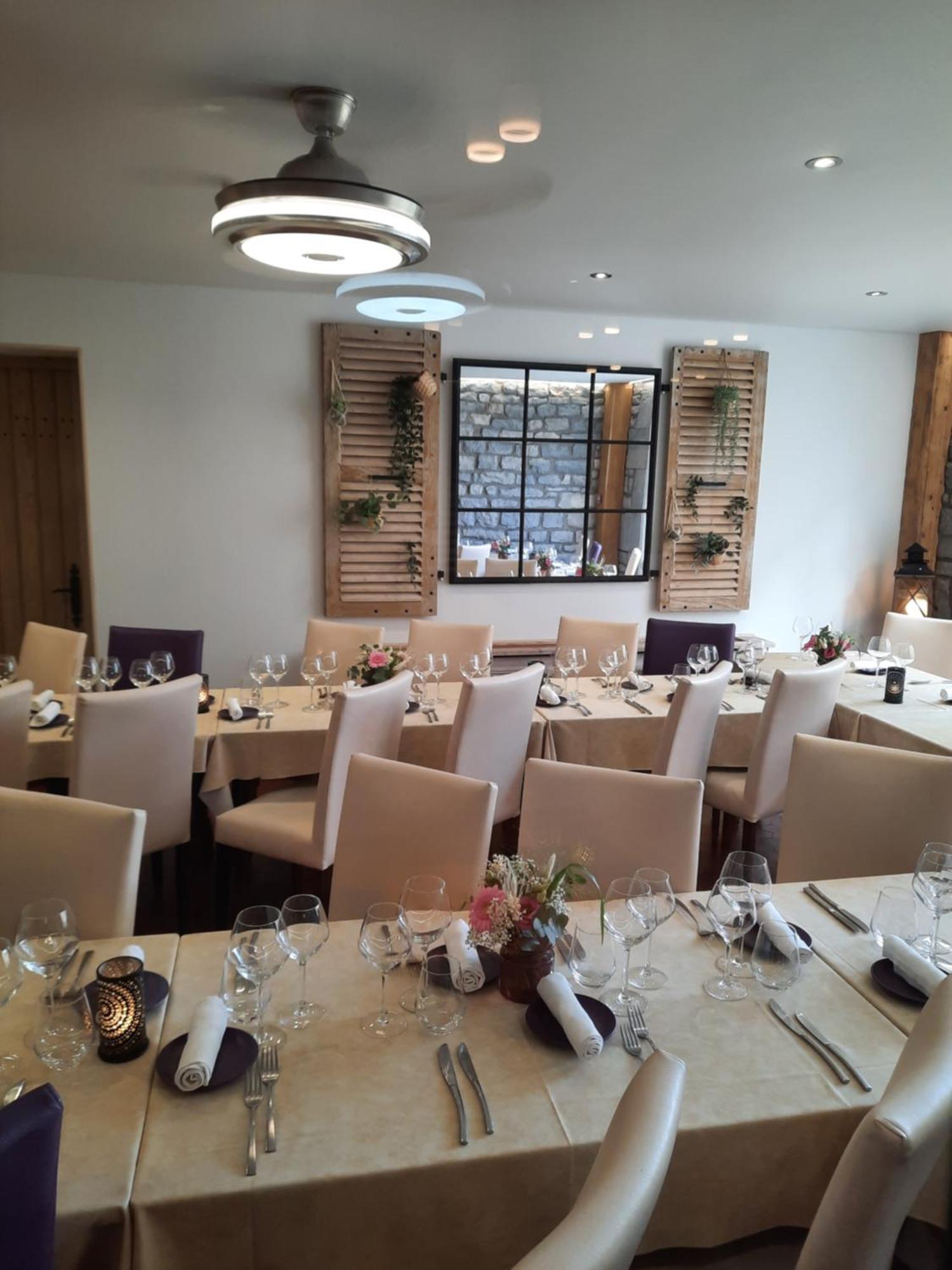 Hotel Restaurant Vertfeuille Арк-э-Сенан Экстерьер фото